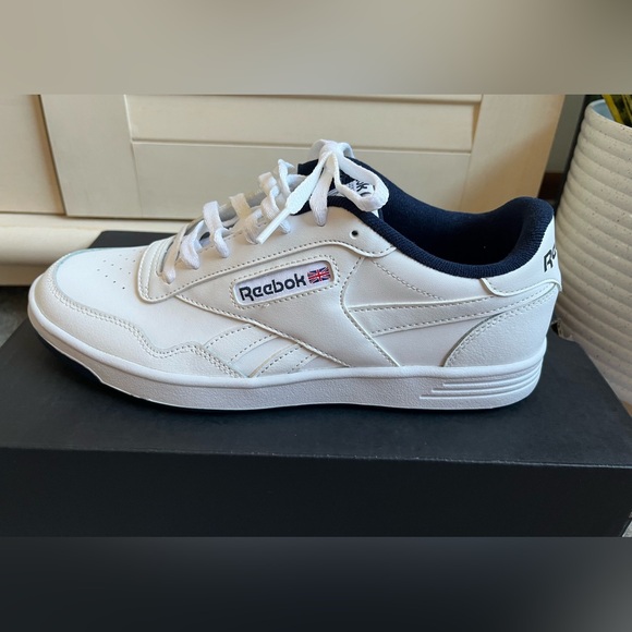 NIB Men’s Reebok Club MEMT Sneakers 8 - Picture 6 of 7